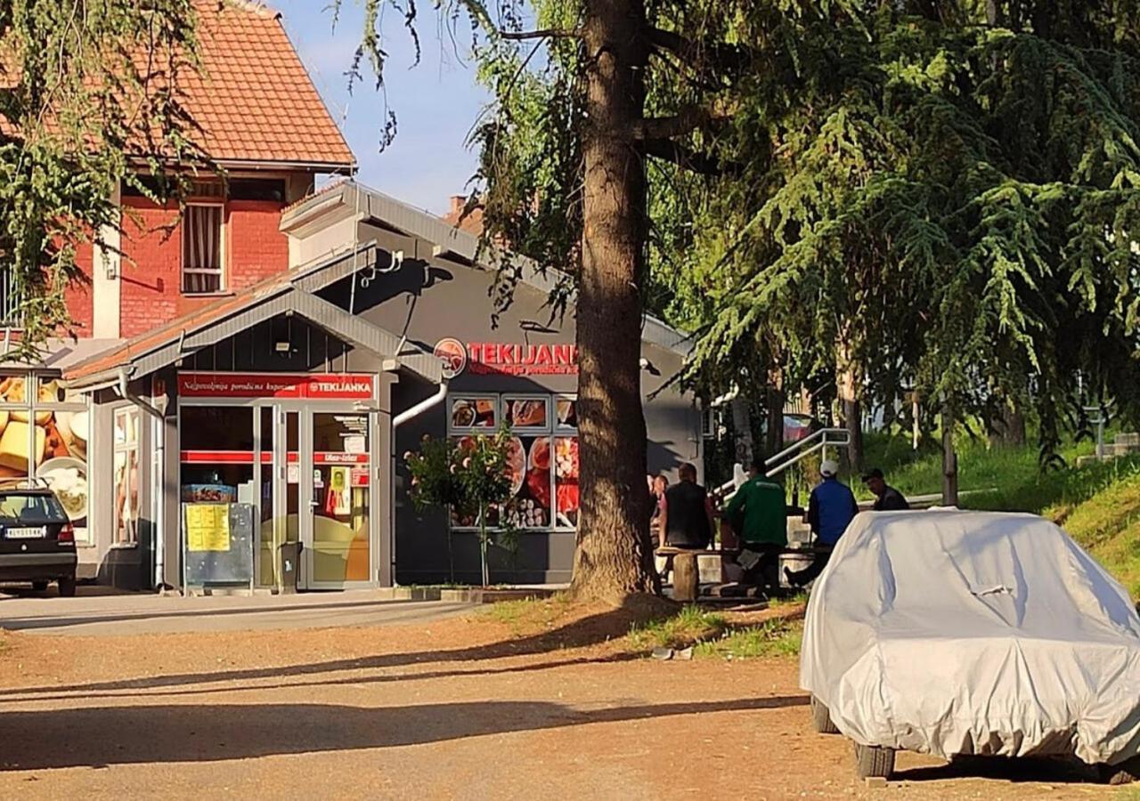 Smestaj Zeka Tekija Tekija  Buitenkant foto